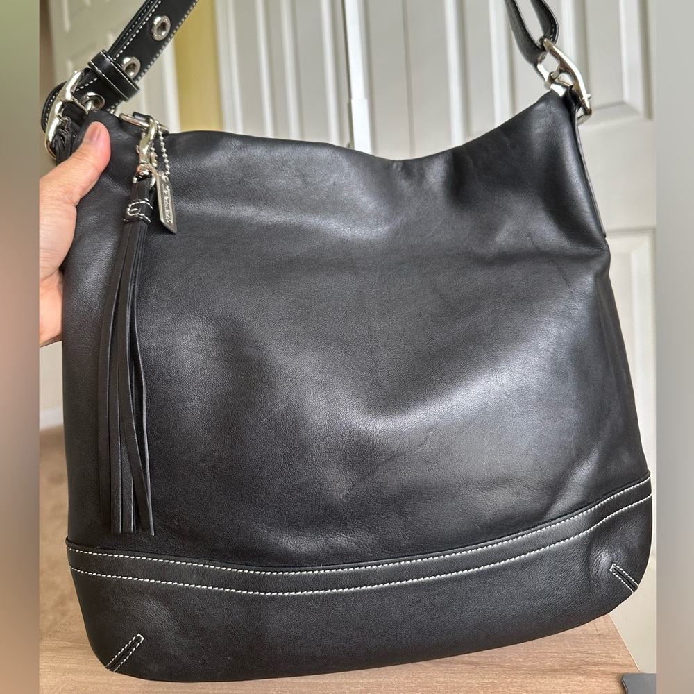 #14. Coach Vintage Legacy Med Soho Duffle/Hobo Shoulder Bag, Style#1414, Yr2005 - Picture 3 of 16
